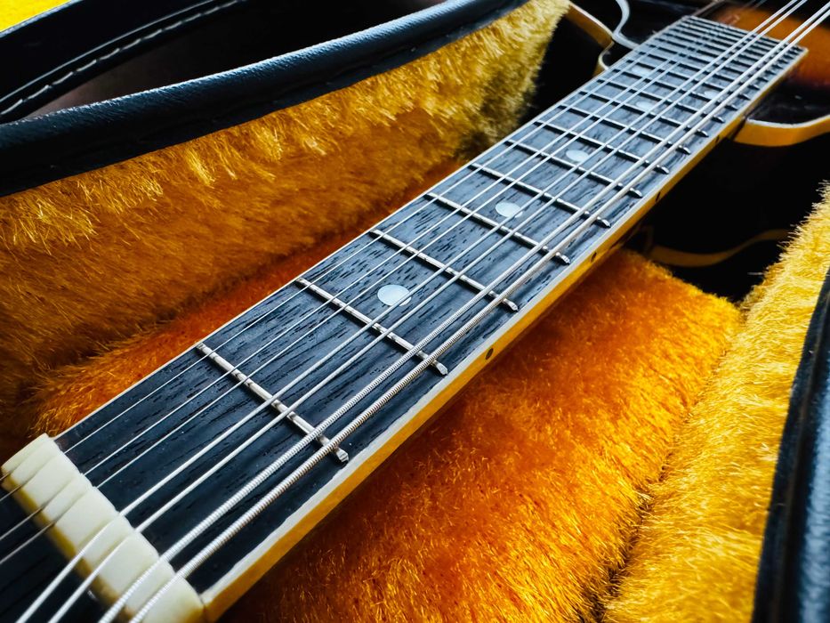 Made in JAPAN! 1970's Мадолина "The Kasuga" M-18 с оригинален кейс!