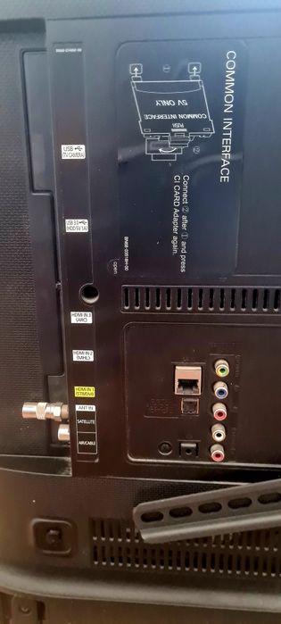 Samsung smart tv - dungi pe ecran