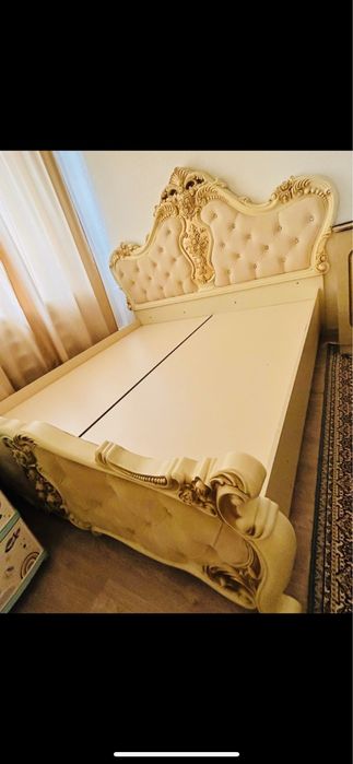 Спальный гарнитур б/у