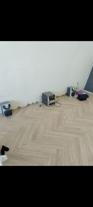 Музыкальный центр полностью рабочий
