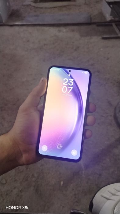 Samsung A54 5G sotiladi