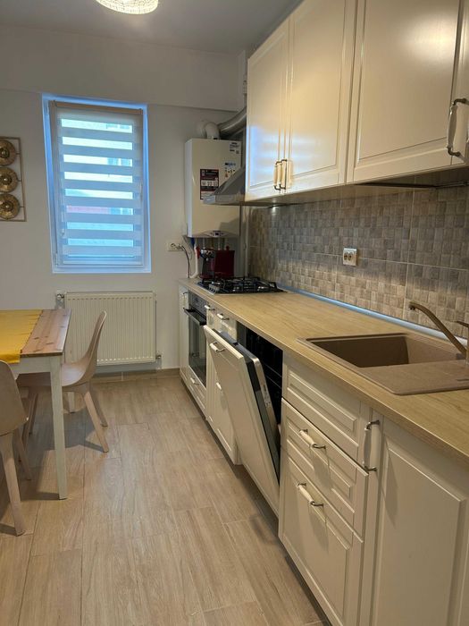 Închiriez ap. 2 camere, decom, in Rotar Park 1, 200 m de Metrou Păcii