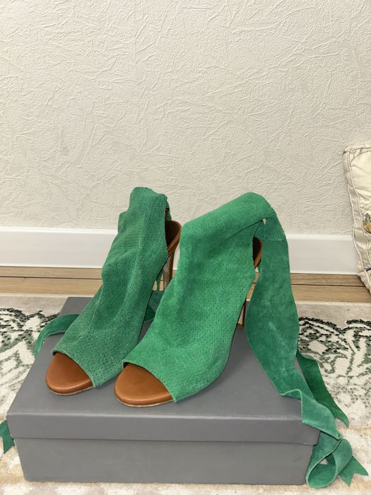 Женская обувь ( Каблуки )