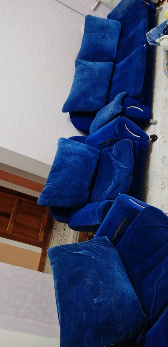 Диван и два кпесла