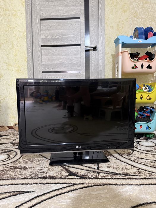 Телевизор lg 32 в рабочем состоянии