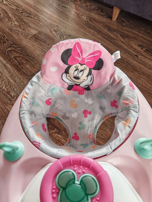 Проходилка Mini mouse  и Уокър
