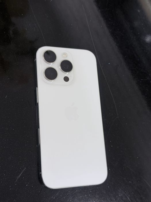 Iphone 16 pro с гарантией