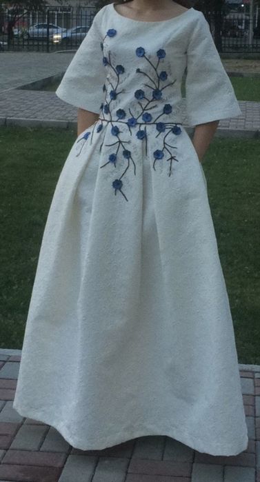 Продам платье ручная работа