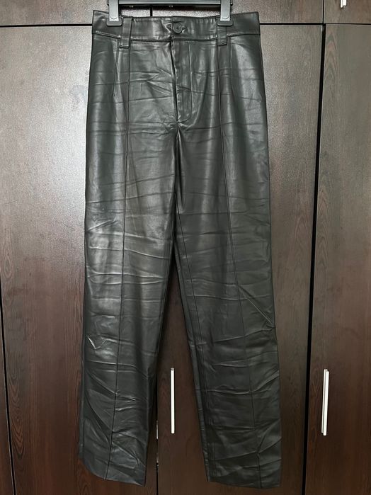 Дамски кожен панталон ZARA