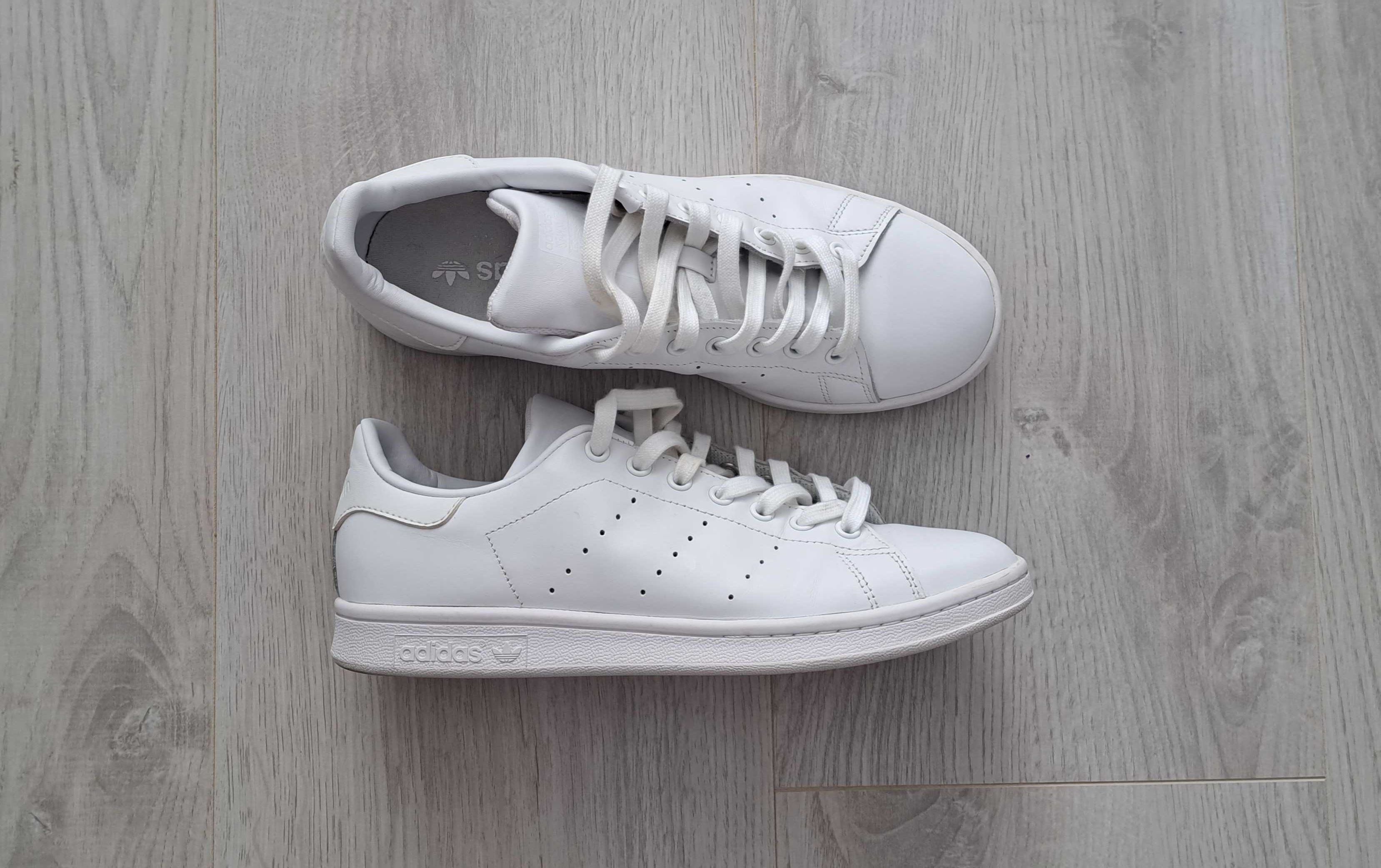 Adidas stan 2025 smith white olx