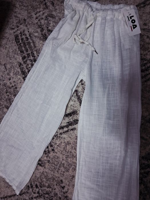 Pantaloni femei in NOI