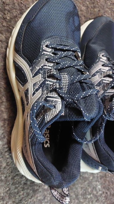Asics venture 9 gel