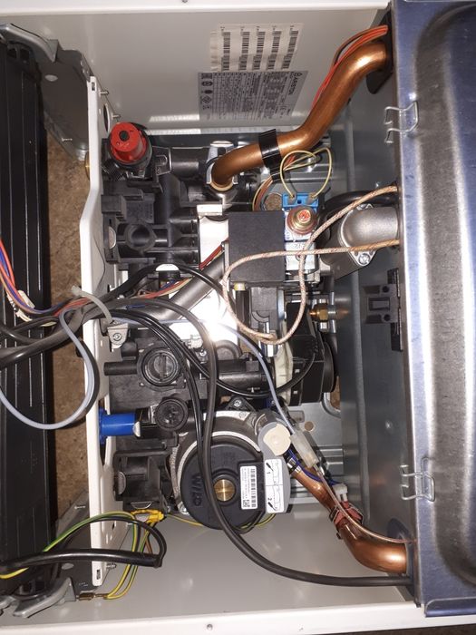 Centrala termica Ariston BS sau  BIS