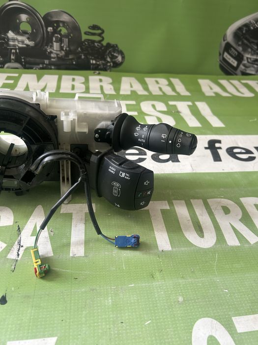 Spiră volan , manete volan cu spiră Renault Scenic 2010