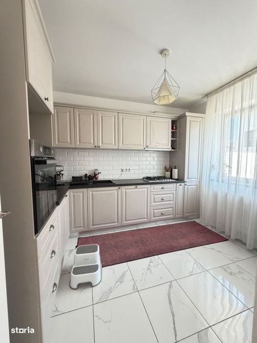 Casa/Vila 4 Camere 3 bai/Bragadiru-Cristalului