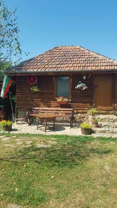 Продава се Хотел в с. Раненци, Област Кюстендил - 13000 кв.м за 13 €/кв.м - Снимка #3