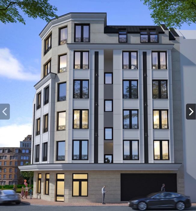 Продава се Тристаен апартамент в София, Център - 112 кв.м за 3081 €/кв.м - Снимка #1
