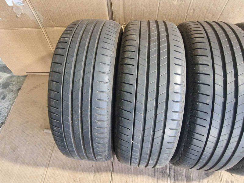 4 Bridgestone R16 195/55
летни гуми DOT4019