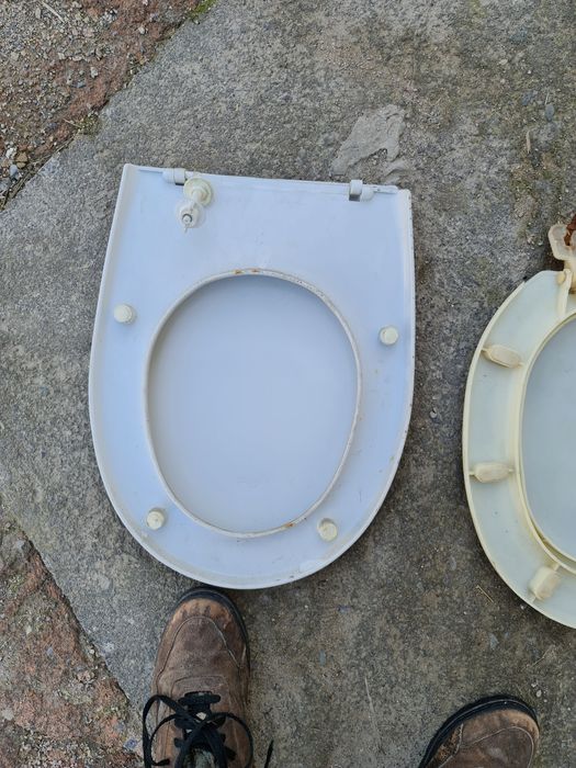 Сидушка для унитаза 2 штуки Луганского