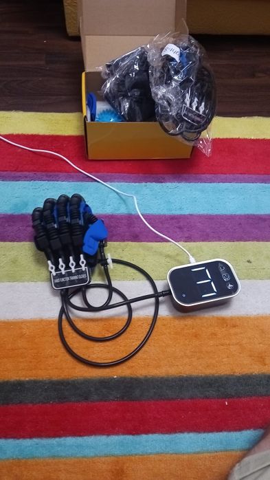 Aparat recuperare AVC, Paralizie mâna