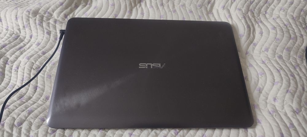 Ноутбук Asus X756UW