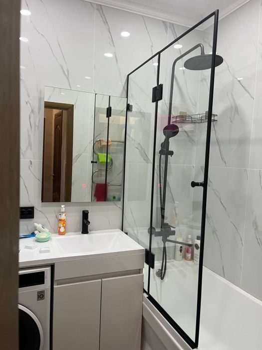 Стеклянные Душевые Кабины