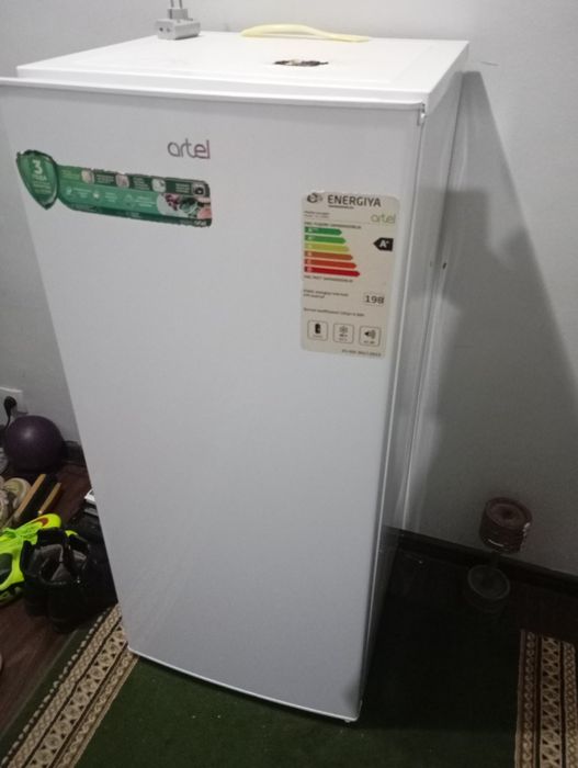 Artel holodilnik sotiladi