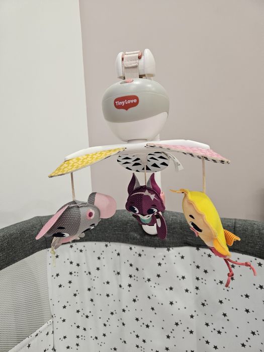 Музикална въртележка Tiny Love