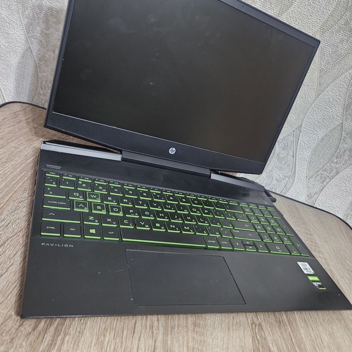 Продам игровой ноутбук