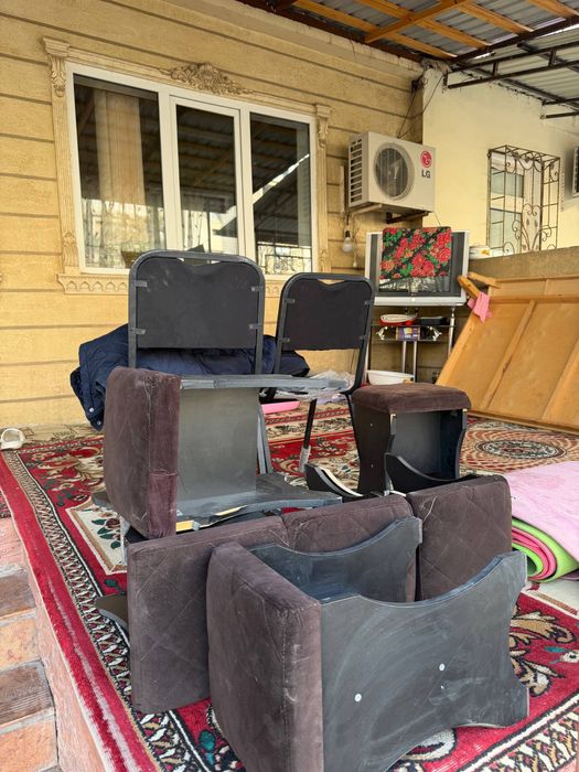 Стуллар сотилади