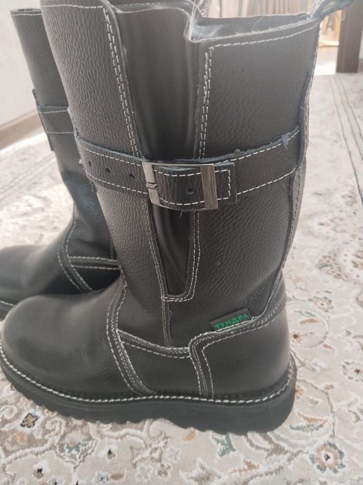 Мужские сапоги, унти