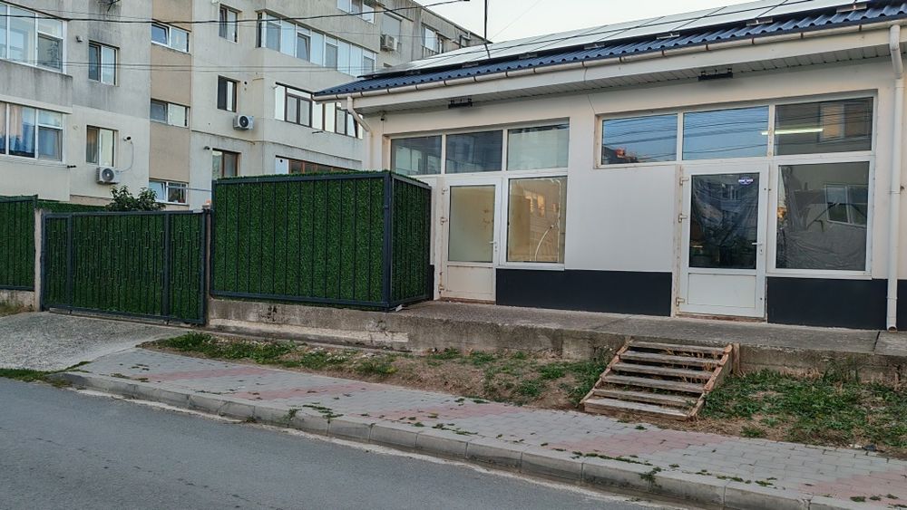 Spațiu Comercial / Birouri de Închiriat – 70 mp, Mangalia