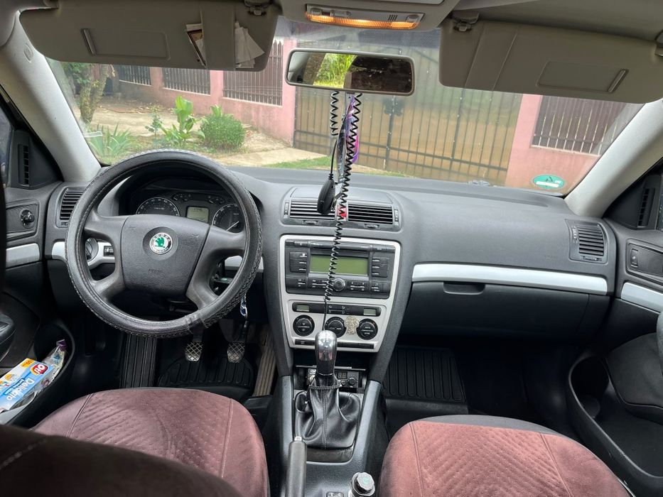 SKODA Octavia 2009 — imagine 3