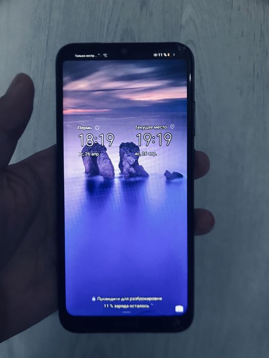 HUAWEI Y6 смартфон