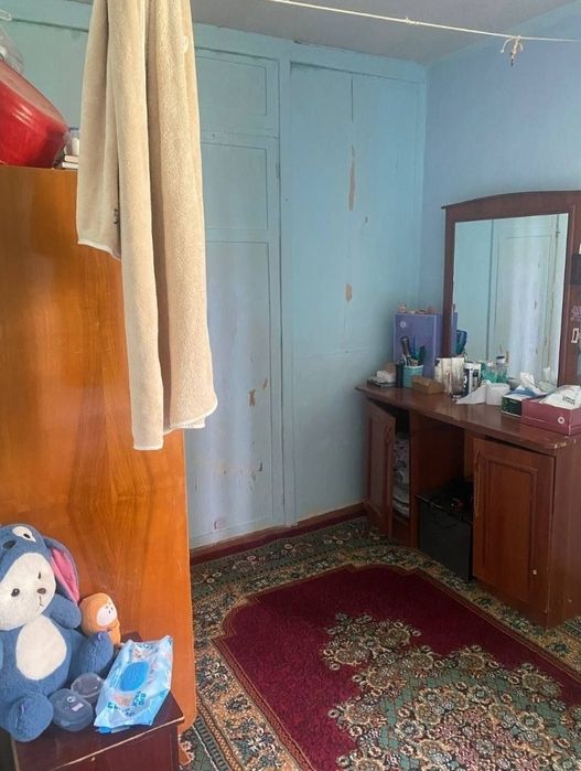 Aziz Bozorda navbatdagi 2 xonali kvartira sotiladi