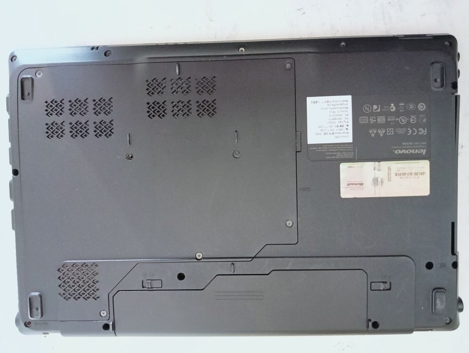 Ноутбук Lenovo G560