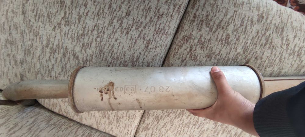 Средно гърне в отлично състояние