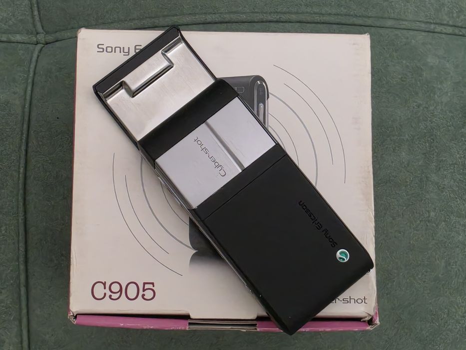 ретро Sony Ericsson c905
