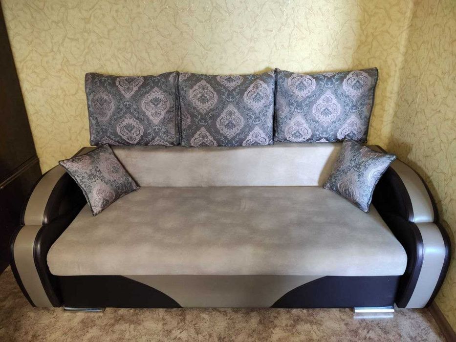 Мягкий уголок (диван + 2 кресла)