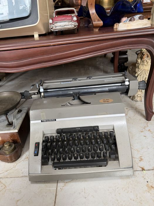 Masina de scris Triumph