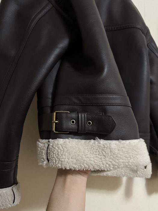 Мъжко кожено яке.