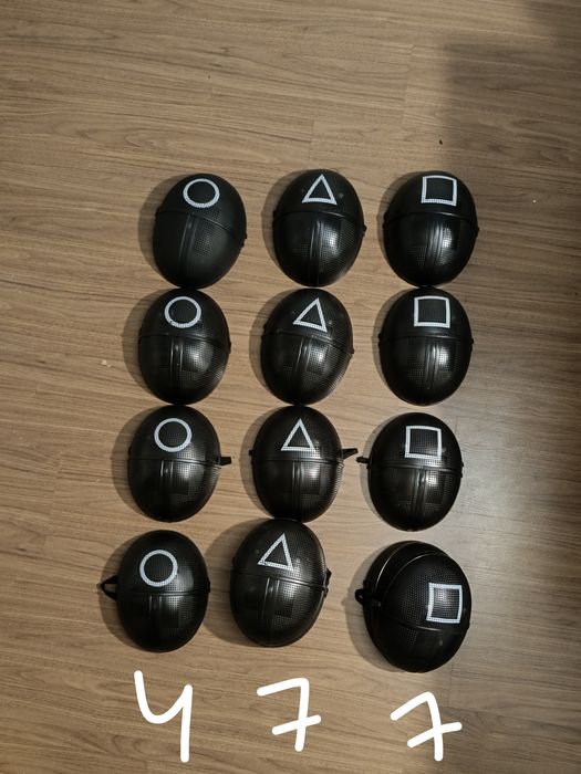 Маски игра в кальмара