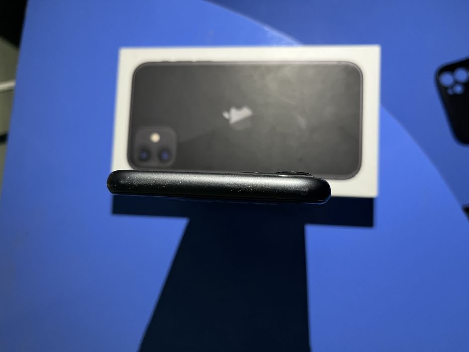 iPhone 11 / 73.000