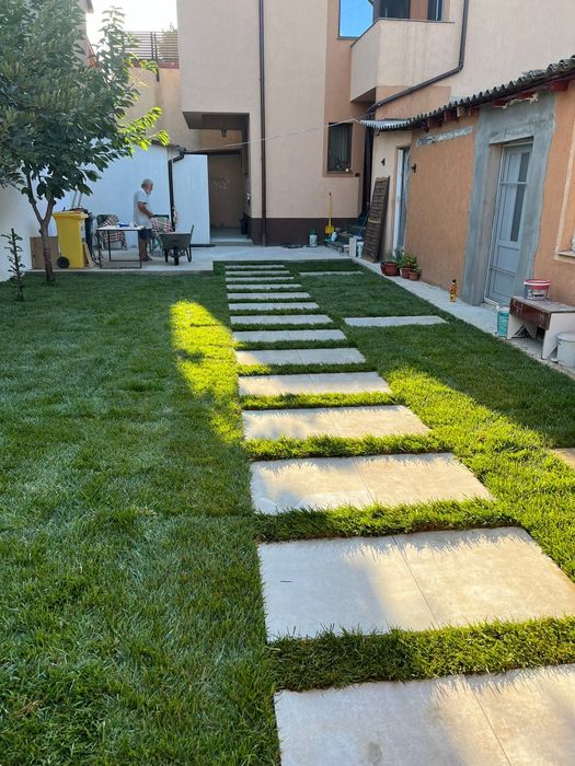 Vand si montez gazon rulou sistem de irigații