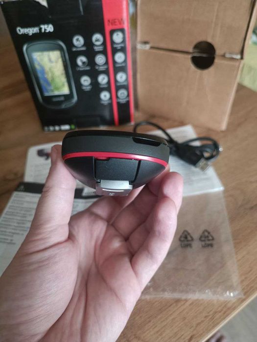 GPS-навигатор Garmin Oregon 750