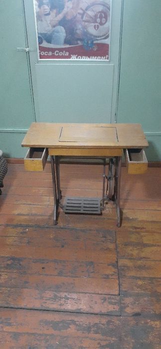 Продам швейную машину