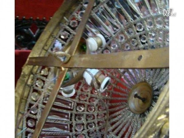 Plafoniera franceza Empire cu elemente din sticla cristaliza și bronzu