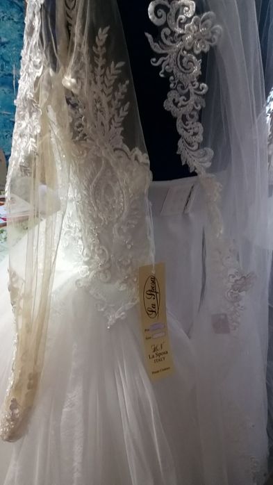 Свадебное новое платье