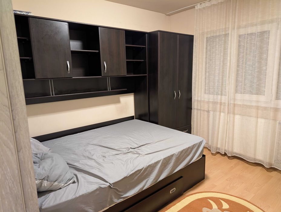 Dau în chirie apartament 2 camere decomandat, tip PB – 44 mp – Str. Traian Grozăvescu, Oradea