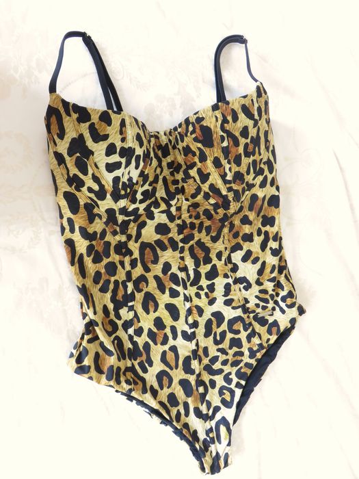Цял бански Dsquared2, M - L, нов